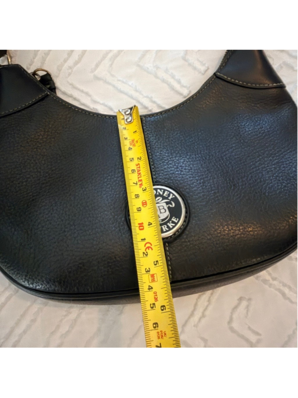 Dooney & Bourke Black Pebbled Leather Shoulder Bag Hobo Zip Top Small - Picture 5 of 16